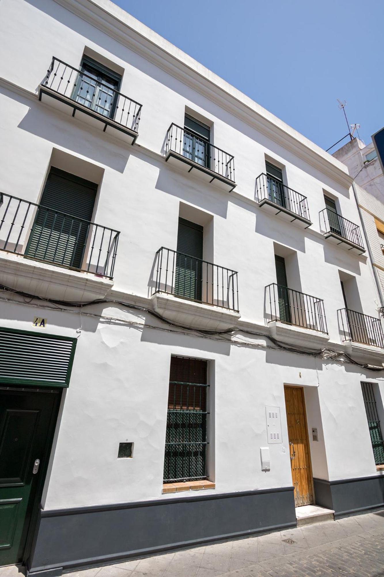 Triana Alfareria Suites By Valcambre セビリア エクステリア 写真