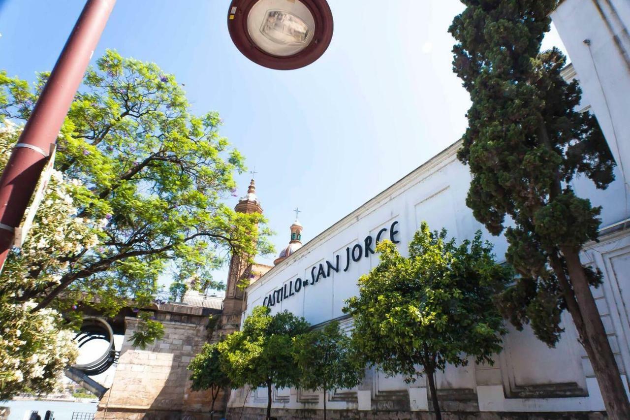 Triana Alfareria Suites By Valcambre セビリア エクステリア 写真